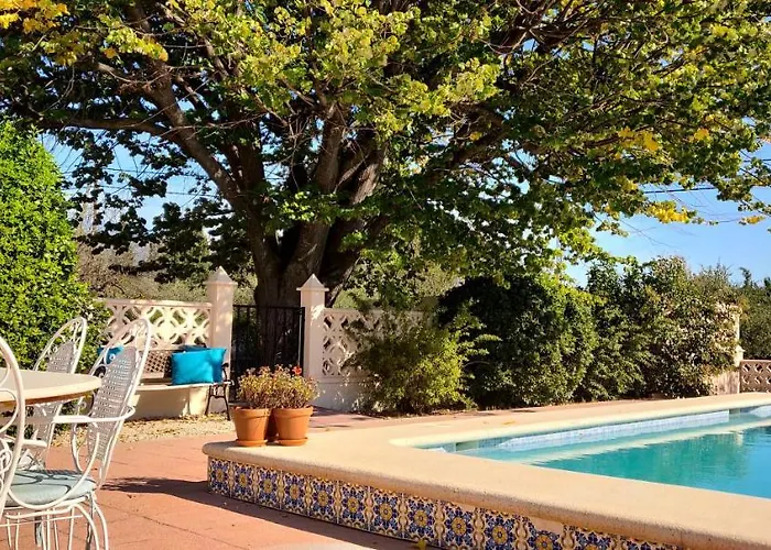 Bed & Breakfast Casa De Lirios 4*