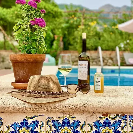 Casa De Lirios Bed & Breakfast Muro de Alcoy