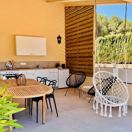 Casa De Lirios