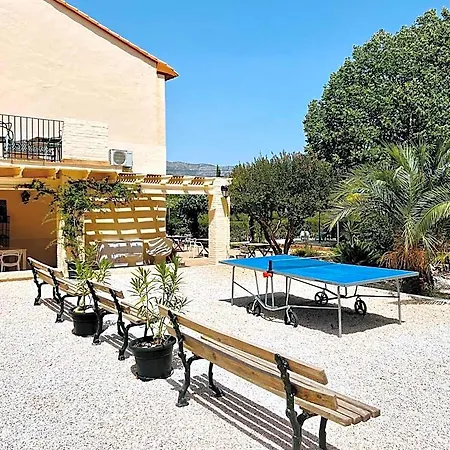 B&B Casa De Lirios 4*